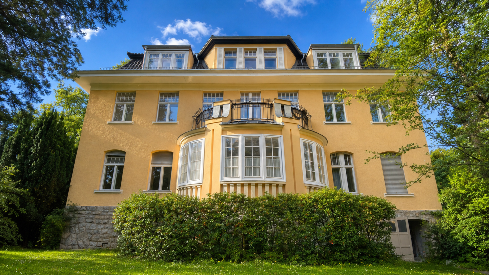 Villenanwesen in Berlin - Nikolassee. 
