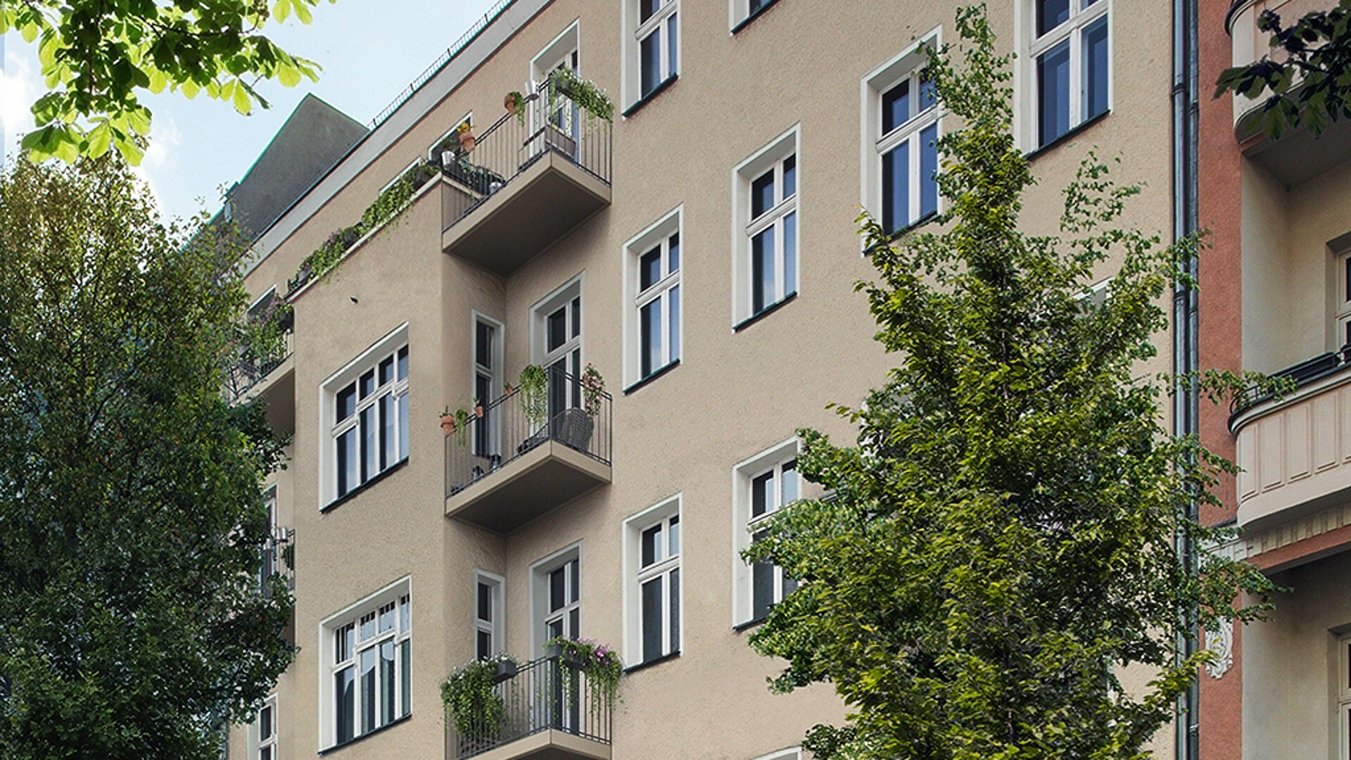 Single-Wohnung mit großem Balkon