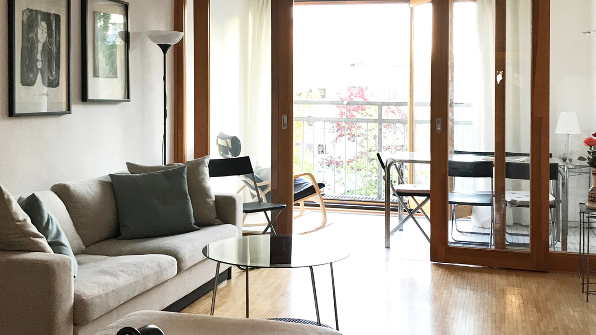 Moderne Wohnung mit Wintergarten nahe Olivaer Platz