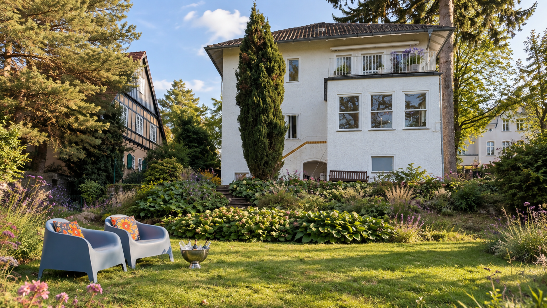 Terrassenstraße direkt am Schlachtensee