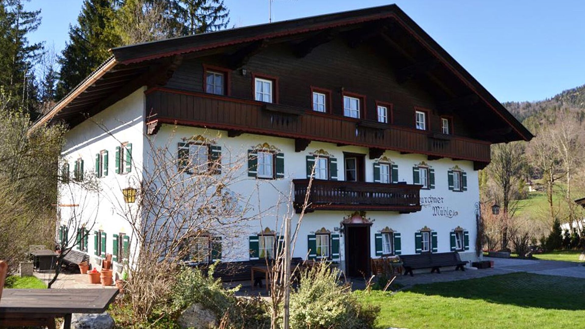 Historische Mühle mit eigenem Bach in Österreich (Nr.14001)