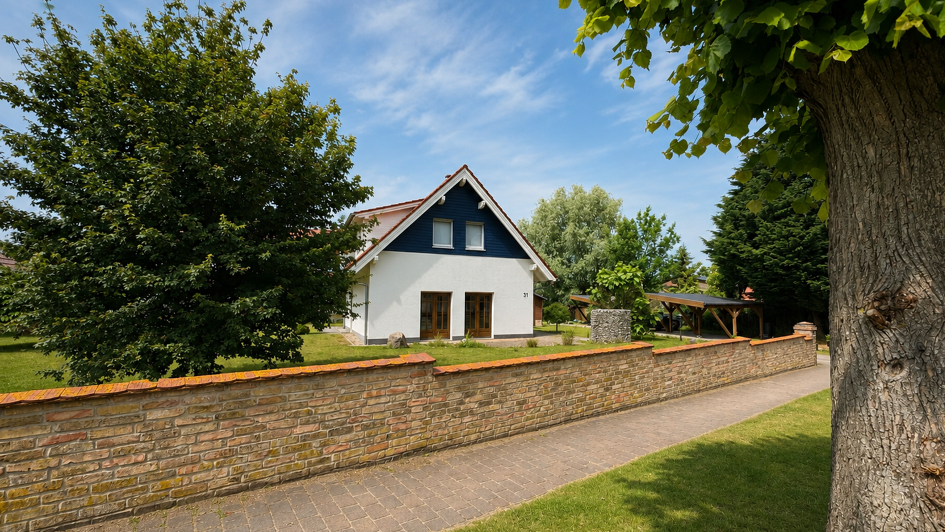 Neuwertiges Usedom-Domizil mit altem Baumbestand